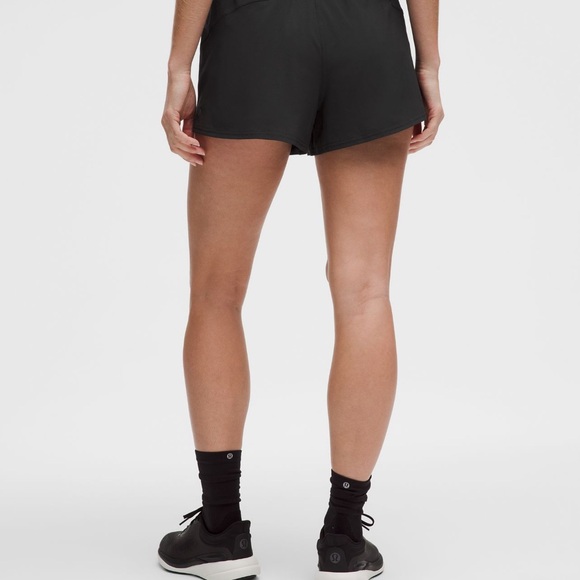 Pace Rival High-Rise Short 3" size 6 - Picture 1 of 3